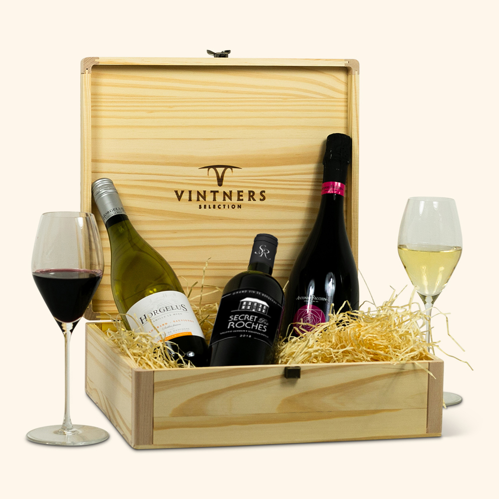 Connoisseurs Classic Mixed Three in Wood Box Connoisseurs Classic Mixed Three in Wood Box