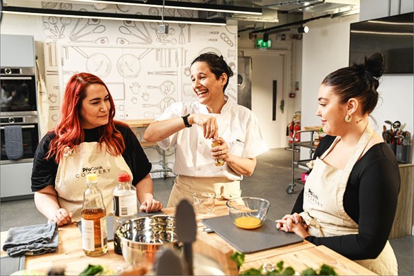 A Choice Of Full Day Cookery Class In London For One Unique Gifting   A Choice Of Full Day Cookery Class In London For One 2 